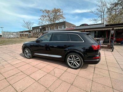 gebraucht Audi Q7 sline Sport