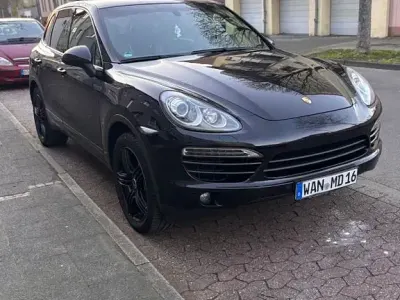 Gebraucht Porsche Cayenne 245 PS (180 kW) 2011 Schwarz SUV