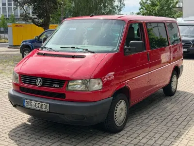 Gebraucht VW Multivan 102 PS (75 kW) 2002 Rot Van / Kleinbus