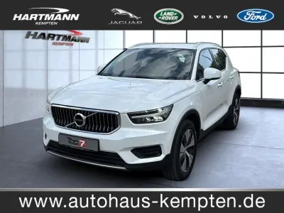 Gebraucht Volvo XC40 Inscription 211 PS (155 kW) 2022 Weiß SUV