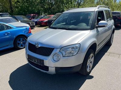 Second-hand Skoda Yeti Ambition 105 CP (77 kW) 2010 Argintiu SUV