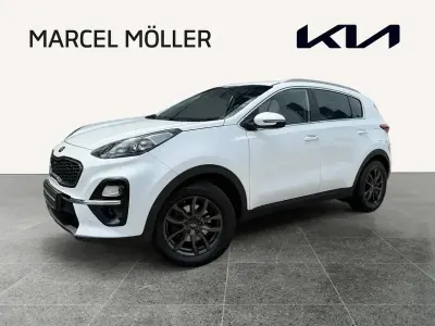 Gebraucht Kia Sportage Spirit 132 PS (97 kW) 2019 Deluxeweiss met. (metallic) SUV