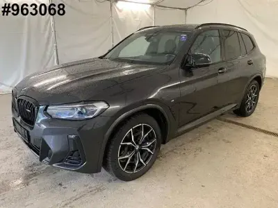 Gebraucht BMW X3 Performance 340 PS (250 kW) 2023 Sophistograu brillanteffekt meta (metallic) SUV