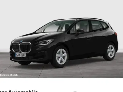 Gebraucht BMW 230 Luxury Line 326 PS (239 kW) 2025 Schwarz Kombi