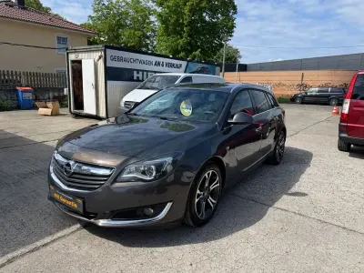 Gebraucht Opel Insignia 131 PS (96 kW) 2015 Phantom/rocky/asteroid grey Kombi