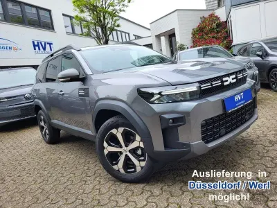 Nowe Dacia Bigster Journey 140 KM (102 kW) 2026 Szary SUV