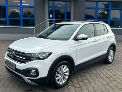 Używany VW T-Cross Life 95 KM (69 kW) 2019 Biały SUV