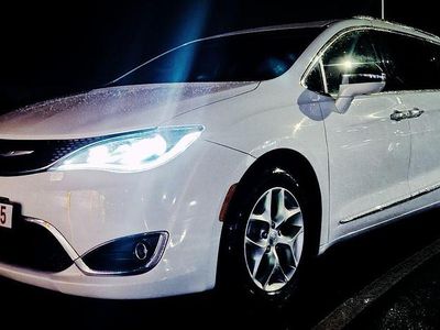 Gebraucht Chrysler Pacifica Limited 277 PS (203 kW) 2020 Weiß Van / Kleinbus