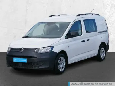 Używany VW Caddy 102 KM (75 kW) 2021 Biały Minivan