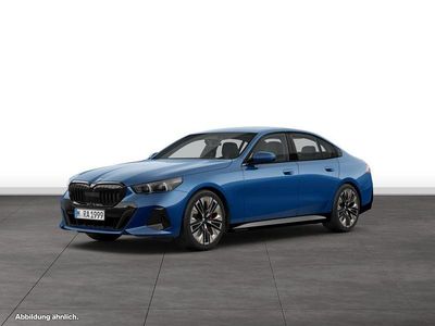 Usata BMW 520 M Sport 190 CV (139 kW) 2025 Blu Berlina
