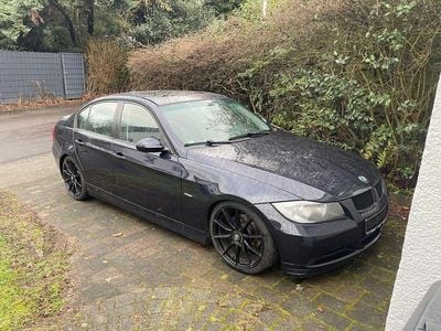 Blau Gebraucht 2006 BMW 320 M Performance Limousine | 3.600 € (Guter Preis)
