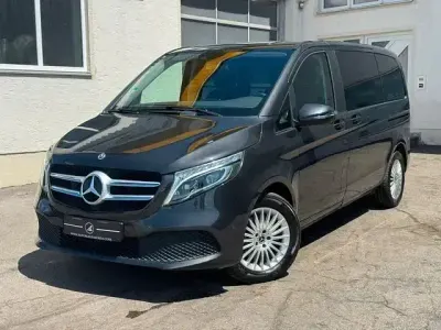 Gebraucht Mercedes V220 Edition 163 PS (119 kW) 2021 Graphitgrau Van / Kleinbus