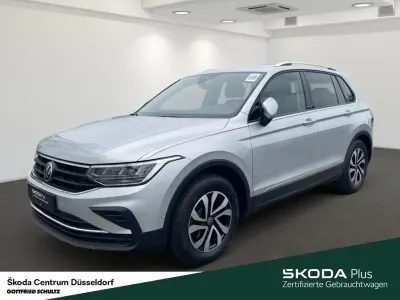 Usata VW Tiguan Active 150 CV (110 kW) 2022 Argento SUV