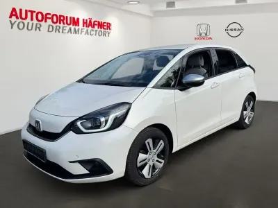 Gebraucht Honda Jazz Executive 98 PS (72 kW) 2021 Weiß Kleinwagen