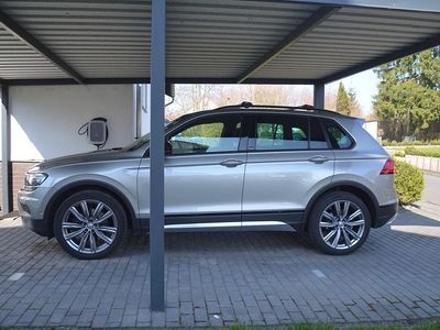 Gebraucht VW Tiguan 239 PS (175 kW) 2019 Andere farben SUV