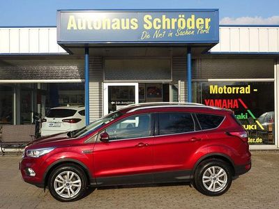 Gebraucht Ford Kuga Cool & Connect 150 PS (110 kW) 2019 Ruba rot SUV