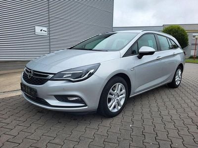 Grau Gebraucht 2019 Opel Astra Kombi | 5.600 € (Fairer Preis)