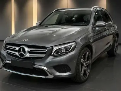 Gebraucht Mercedes GLC220 AMG 170 PS (125 kW) 2018 Grau SUV