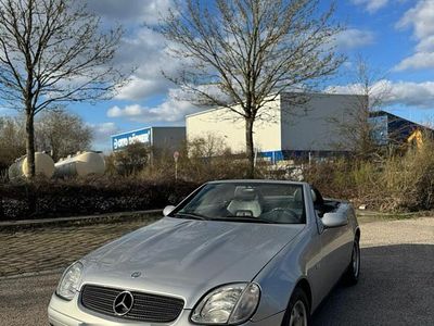 Gebraucht Mercedes SLK200 136 PS (100 kW) 1999 Silber Cabrio