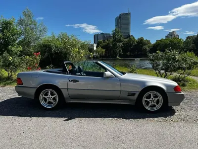 Gebraucht Mercedes SL500 326 PS (239 kW) 1991 Silber Cabrio