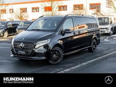 Obsidianschwarz metallic Gebraucht 2026 Mercedes V300 Style Van / Kleinbus | 82.690 € (Teuer)