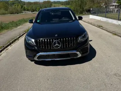 Gebraucht Mercedes GLC220 170 PS (125 kW) 2017 Schwarz Coupé