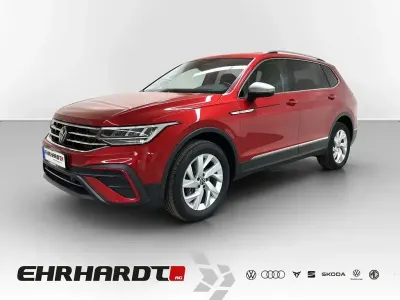 Gebraucht VW Tiguan Life 110 PS (80 kW) 2022 Rot SUV