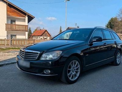 Gebraucht Mercedes C220 170 PS (125 kW) 2008 Schwarz Kombi