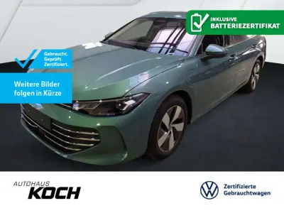 Gebraucht VW Passat Business 205 PS (150 kW) 2025 Maripositgrün metallic Kombi