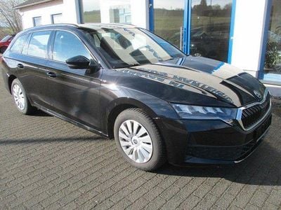 Gebraucht Skoda Octavia Essence 116 PS (85 kW) 2025 Schwarzmagic perleffekt Kombi