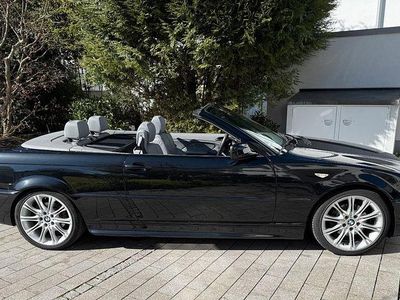 Gebraucht BMW 325 Cabriolet Sport Line 190 PS (139 kW) 2005 Schwarz Cabrio