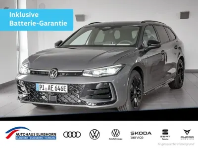 Gebraucht VW Passat R-line 272 PS (200 kW) 2024 Diabasgrau metallic Kombi