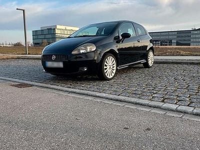 Gebraucht Fiat Grande Punto Sport 95 PS (69 kW) 2008 Schwarz Kleinwagen