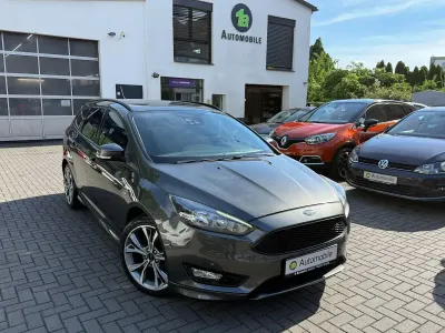 Gebraucht Ford Focus ST-Line 125 PS (91 kW) 2018 Grau Kombi