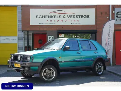 Usata VW Golf III 90 CV (66 kW) 1995 Verde Berlina