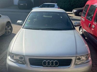 Gebraucht Audi A3 Ambiente 102 PS (75 kW) 2003 Silber Kleinwagen