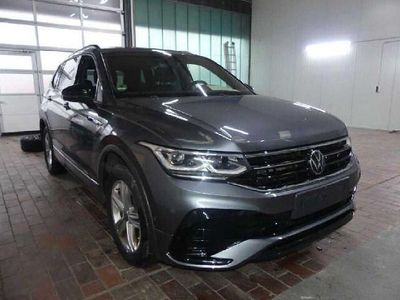 Platinum grey metallic (metallic) Gebraucht 2022 VW Tiguan Allspace R-line SUV | 34.990 € (Fairer Preis)