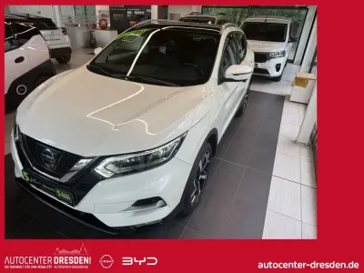 Gebraucht Nissan Qashqai 360º 131 PS (96 kW) 2018 Brilliant white (m) SUV