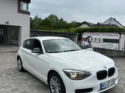 Gebraucht BMW 114 102 PS (75 kW) 2014 Weiß Kleinwagen