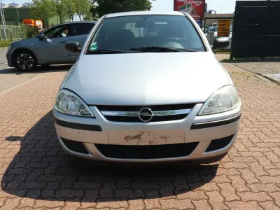 Gebraucht Opel Corsa Cosmo 60 PS (44 kW) 2005 Silber Kleinwagen