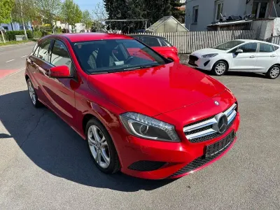 Brugt Mercedes A180 Urban 122 HK (89 kW) 2015 Rød Sedan