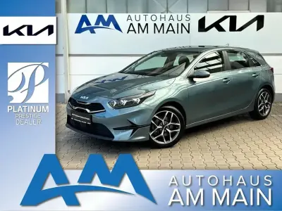 Gebraucht Kia Ceed Spirit 160 PS (117 kW) 2025 Grau Kleinwagen
