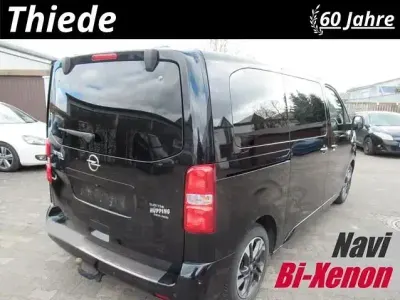 Gebraucht Opel Zafira Life 177 PS (130 kW) 2021 Diamant schwarz metallic Van / Kleinbus