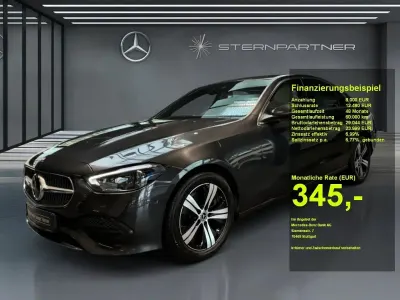 Gebraucht Mercedes C300 Avantgarde 258 PS (189 kW) 2022 Grau Limousine