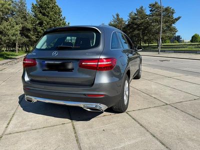 Gebraucht Mercedes GLC250 211 PS (155 kW) 2018 Andere farben SUV
