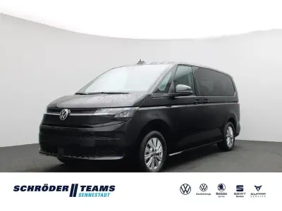 Gebraucht VW Multivan Life 150 PS (110 kW) 2025 Deep black perleffekt Van / Kleinbus