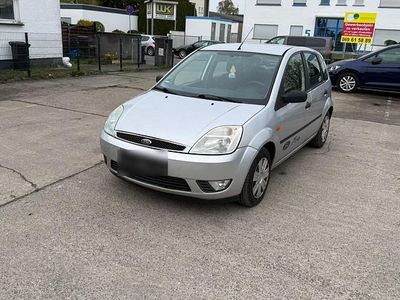 Gebraucht Ford Fiesta 80 PS (58 kW) 2003 Grau Kleinwagen