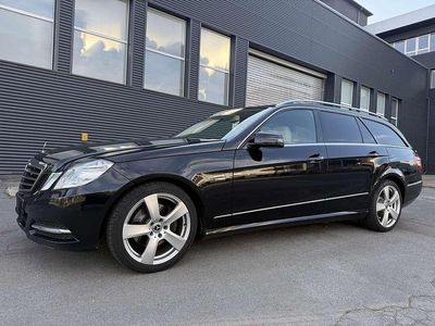 Second-hand Mercedes E350 Avantgarde 265 CP (194 kW) 2010 Negru Break