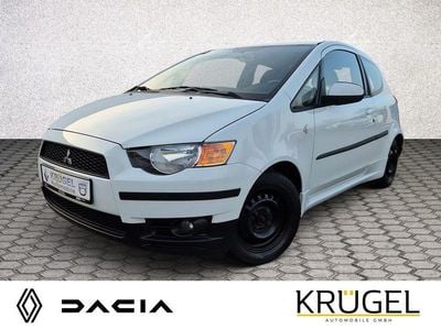 Gebraucht Mitsubishi Colt 75 PS (55 kW) 2012 Weiß Limousine