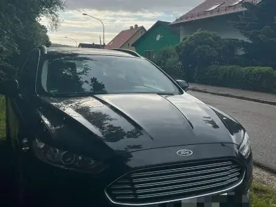Gebraucht Ford Mondeo Business Edition 179 PS (131 kW) 2015 Schwarz Limousine